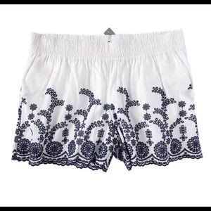 J.Crew Women's L NWT Eyelet Floral Pull-On Short L
